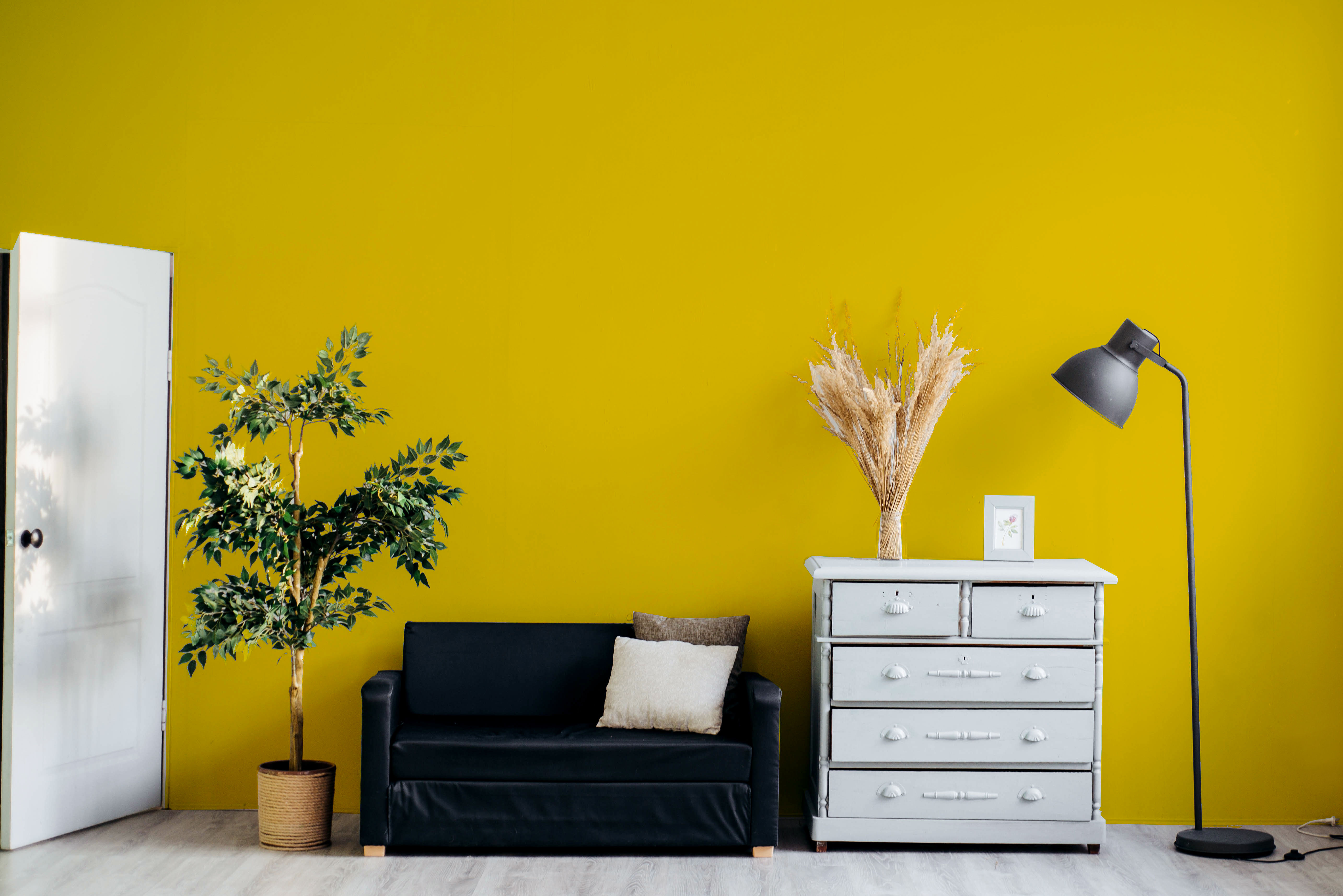 White Solid Colors Look SM 111 8 ft x 4 ft Super Matte Finish Decorative Laminate - 1 mm | Suitable for Living Room, Kitchen, Office