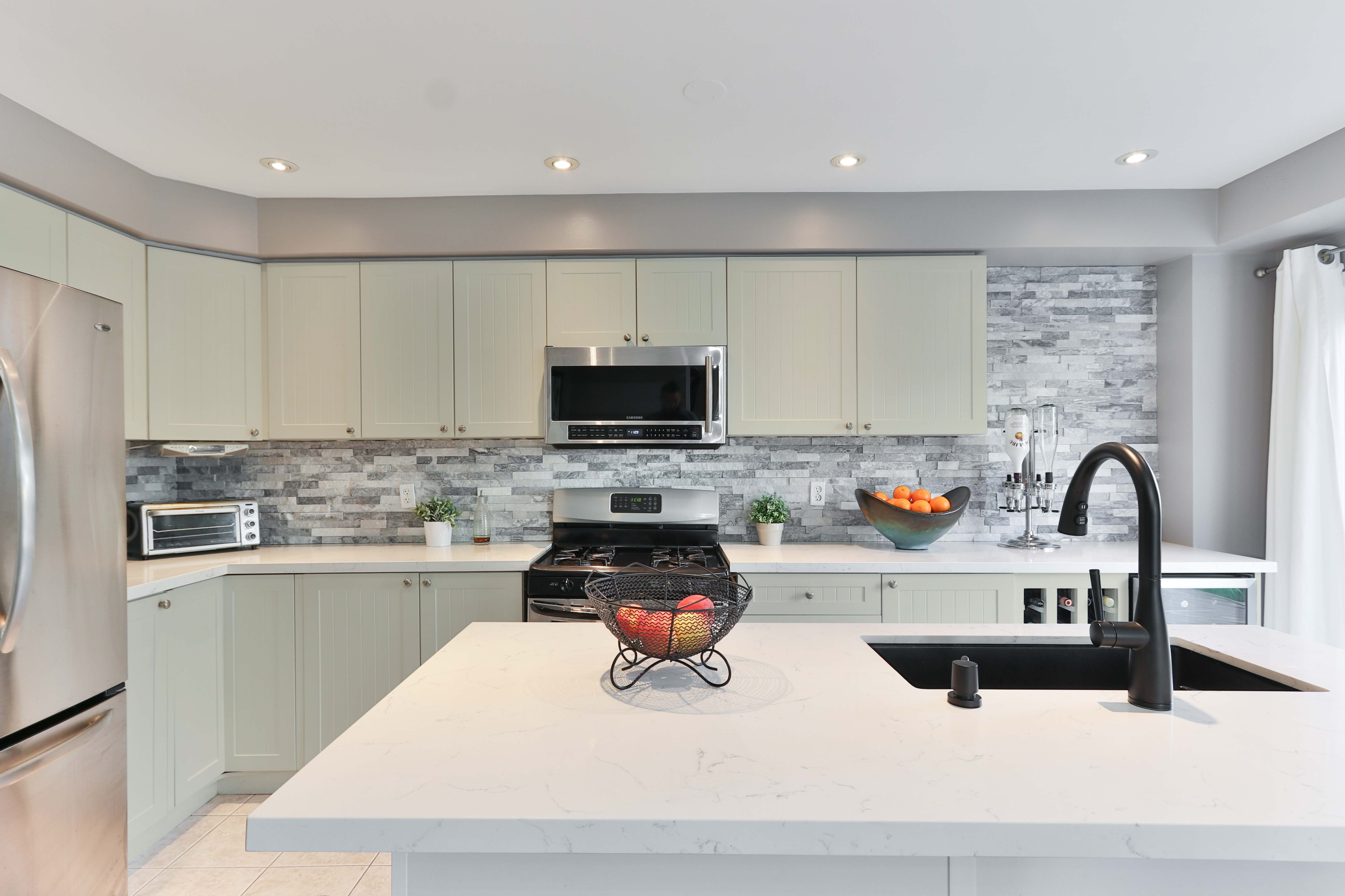 White Solid Colors Look SM 238 8 ft x 4 ft Super Matte Finish Decorative Laminate - 1 mm | Suitable for Living Room, Kitchen, Office