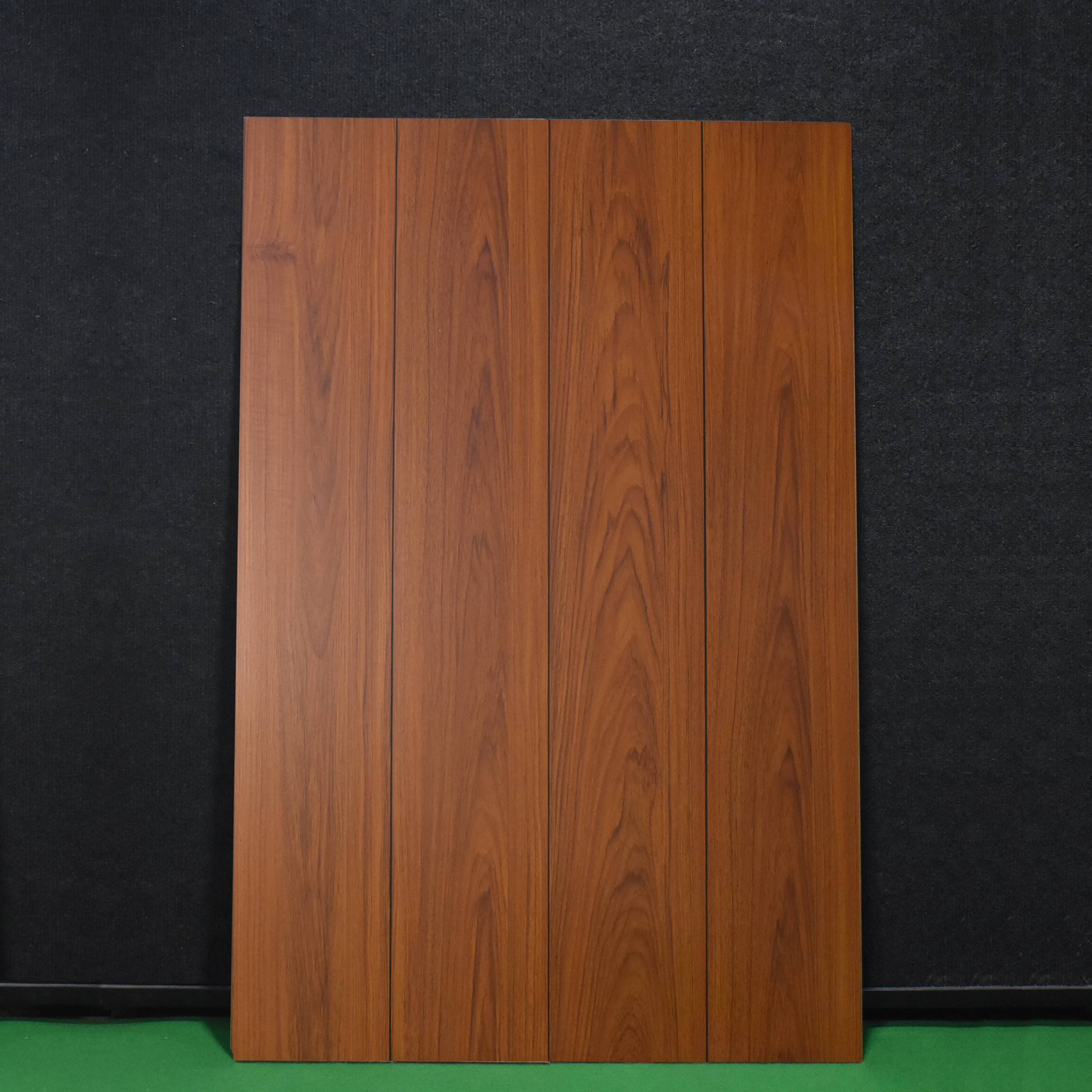 HDF Laminate Wood Floor Crystal Finish Aristo LF 00259 | 4 ft x 8 inch x 8 mm | AC4 Grade | Arc Click With Wax Coating | Paper Joint Groove | Suitable for Flooring, Living Room, Bedroom