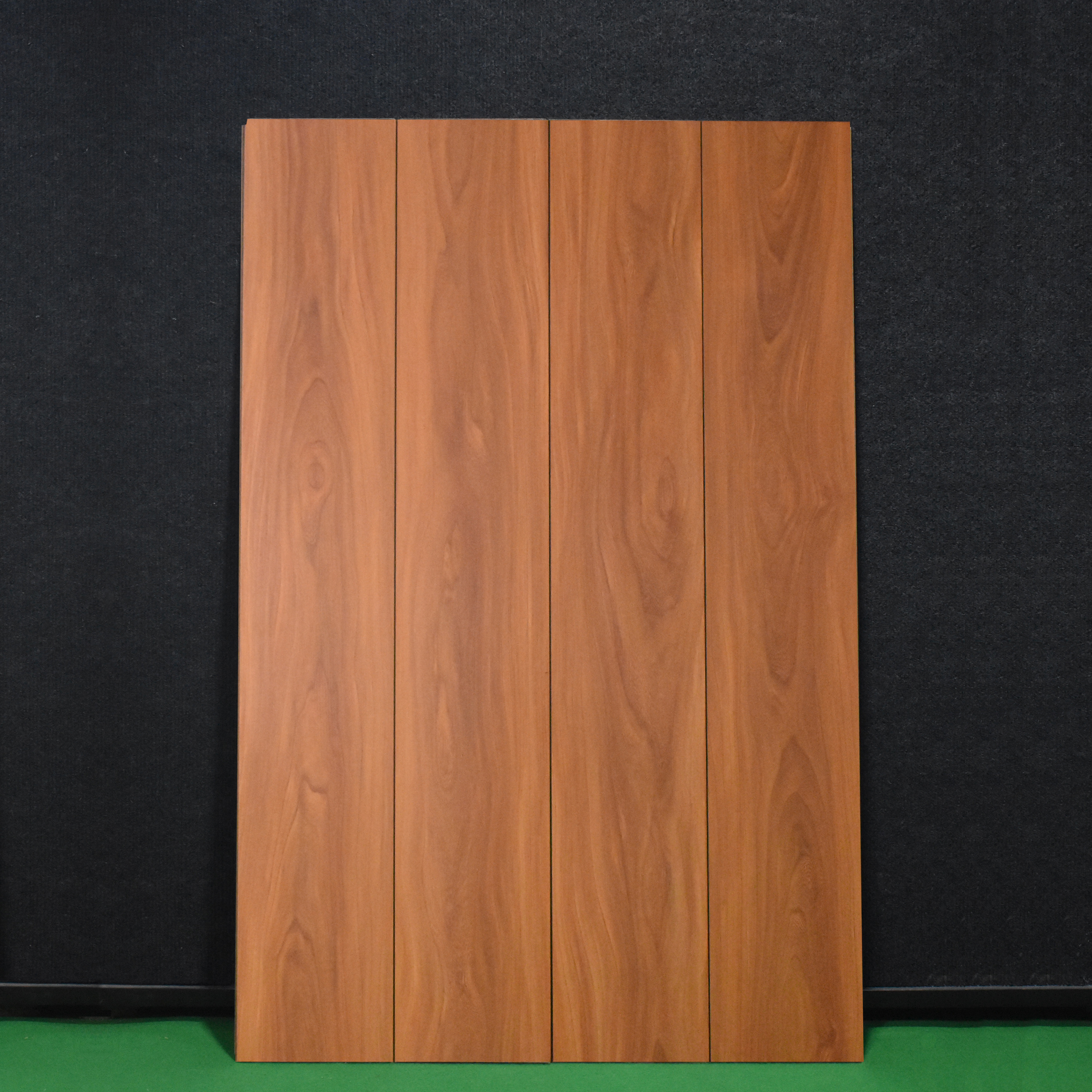 HDF Laminate Wood Floor Crystal Finish Aristo Premium LF 00251 | 4 ft x 7.7 inch x 8 mm | AC4 Grade | Wax Coated Lock | Original Unilin Locking | Suitable for Flooring, Living Room, Bedroom