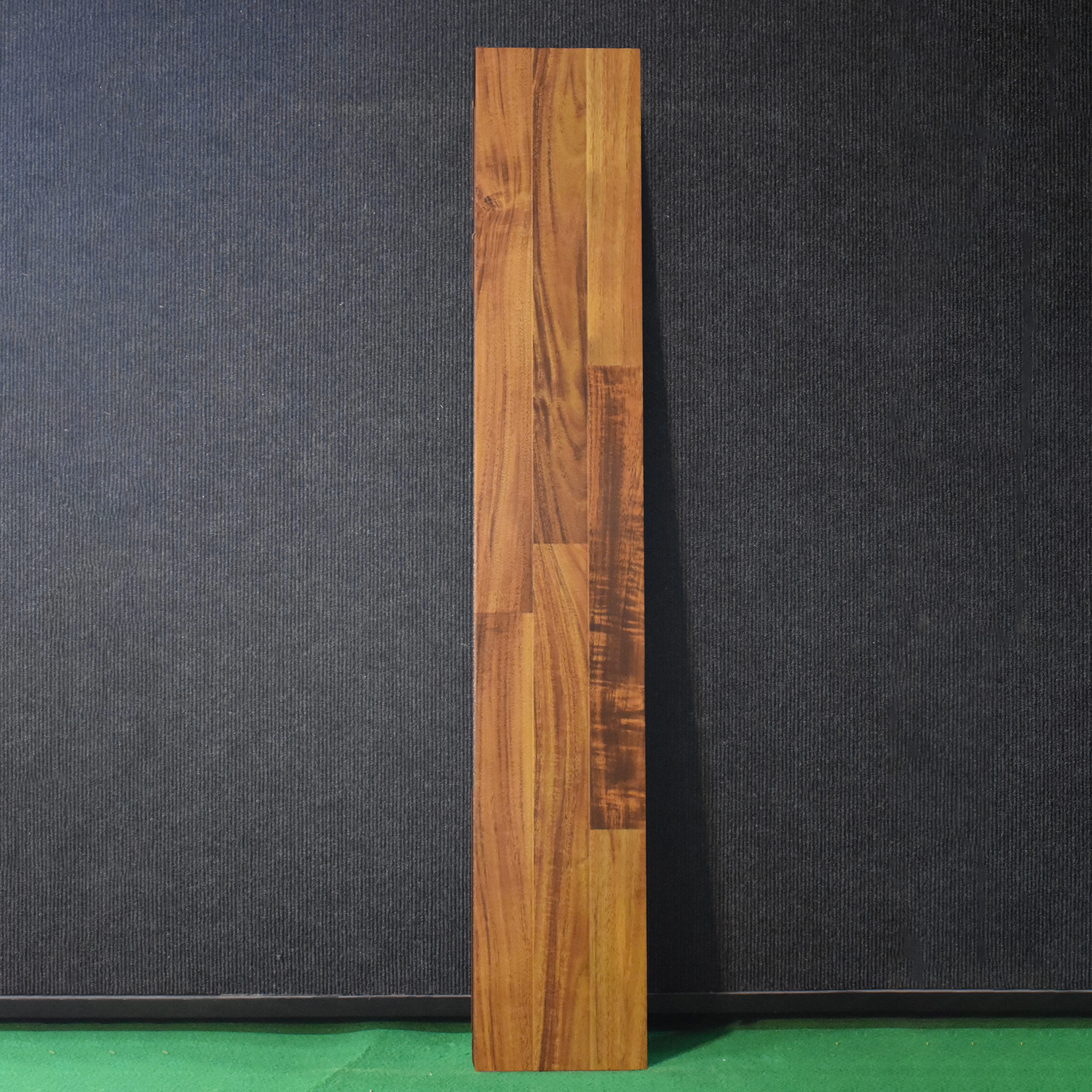 HDF Laminate Wood Floor Glossy Finish Gleam LF 00262 | 4 ft x 8 inch x 8 mm | AC4 Grade | Arc Click With Wax Coating | U Groove | Suitable for Flooring, Living Room, Bedroom
