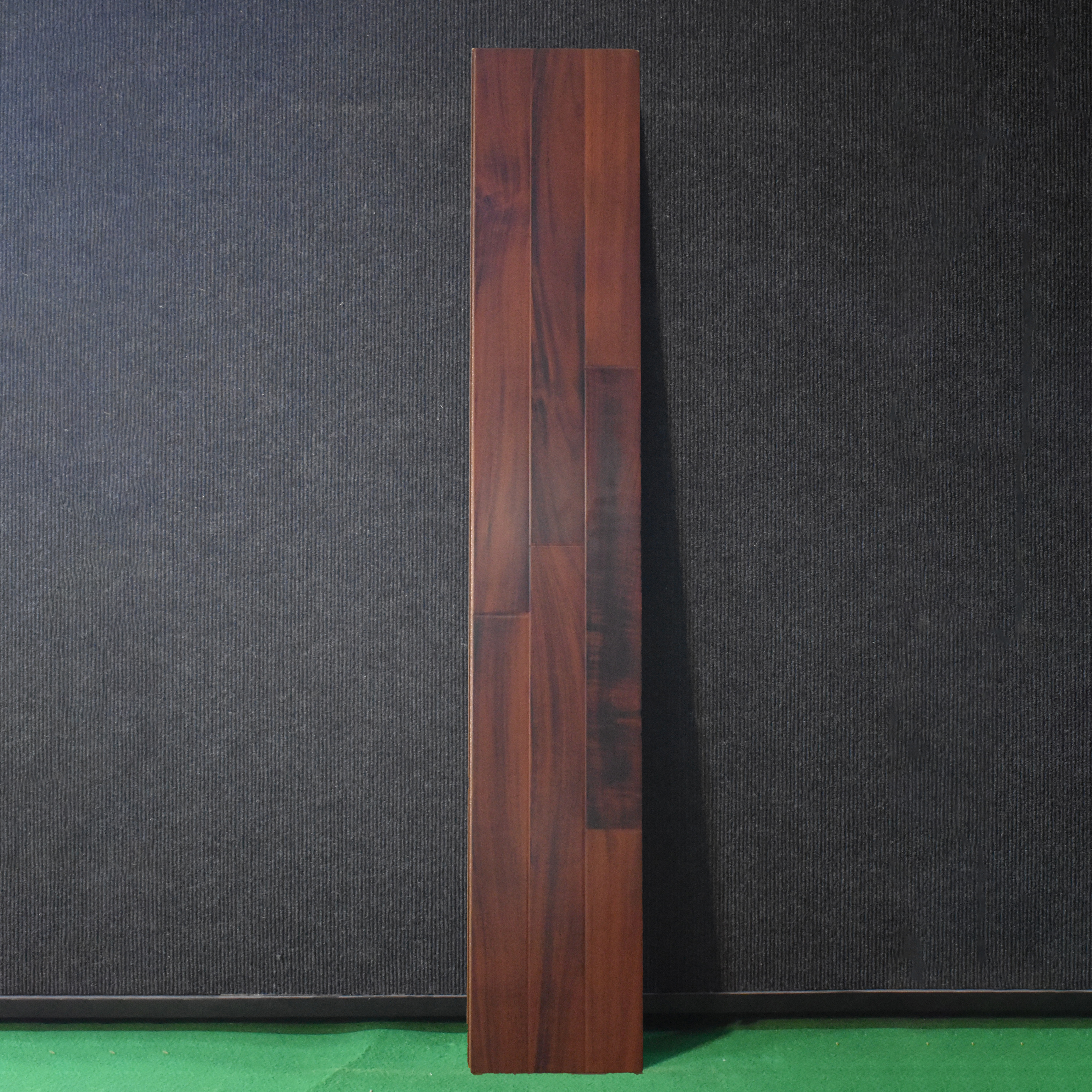HDF Laminate Wood Floor Glossy Finish Gleam LF 00264 | 4 ft x 8 inch x 8 mm | AC4 Grade | Arc Click With Wax Coating | U Groove | Suitable for Flooring, Living Room, Bedroom