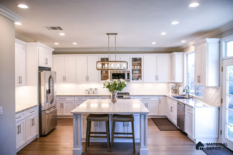 340 Solid Hi-Gloss Series 30x2 mm High Gloss Finish Edgeband - 1 Metre