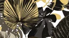 10062 | 10 Meter x 21 Inch Non Woven Florals Look Wallpaper - 57 Sq. Ft.  Image 01