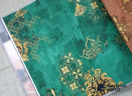 HM107 | 10 Meter x 21 Inches Damask Look Wallpaper - 57.41 Sq. Ft. | Minimum 15% wastage during installation