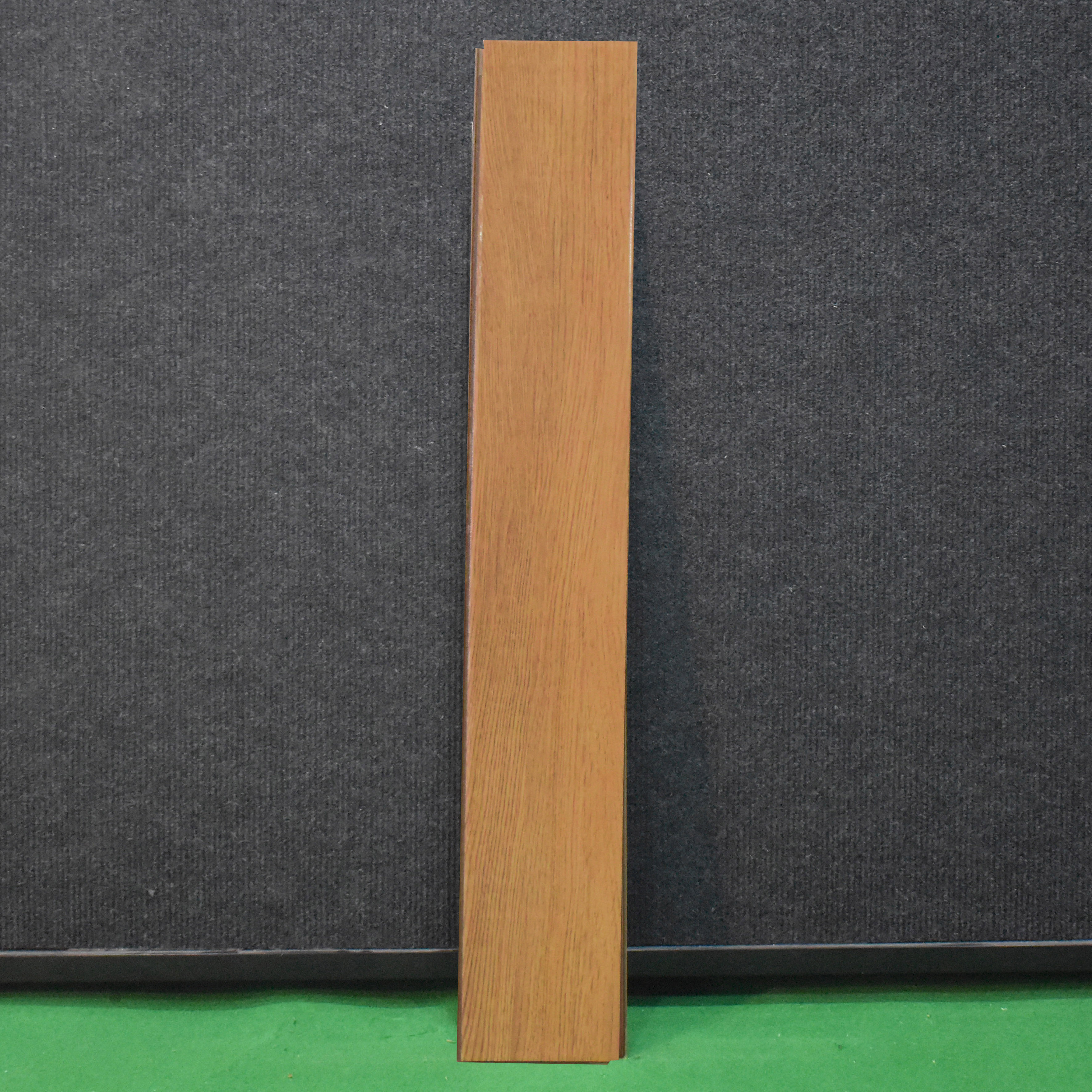 HDF Embossed Laminate Wood Floor AC5 Class 33 Grade Excess Chicago Oak LF 00311 F 32x4 inch (810 x 103 mm) - 10 mm | U Groove | Arc Click System & Wax Coated with Foam Backing (8+2 mm) | 12-15 Years Warranty