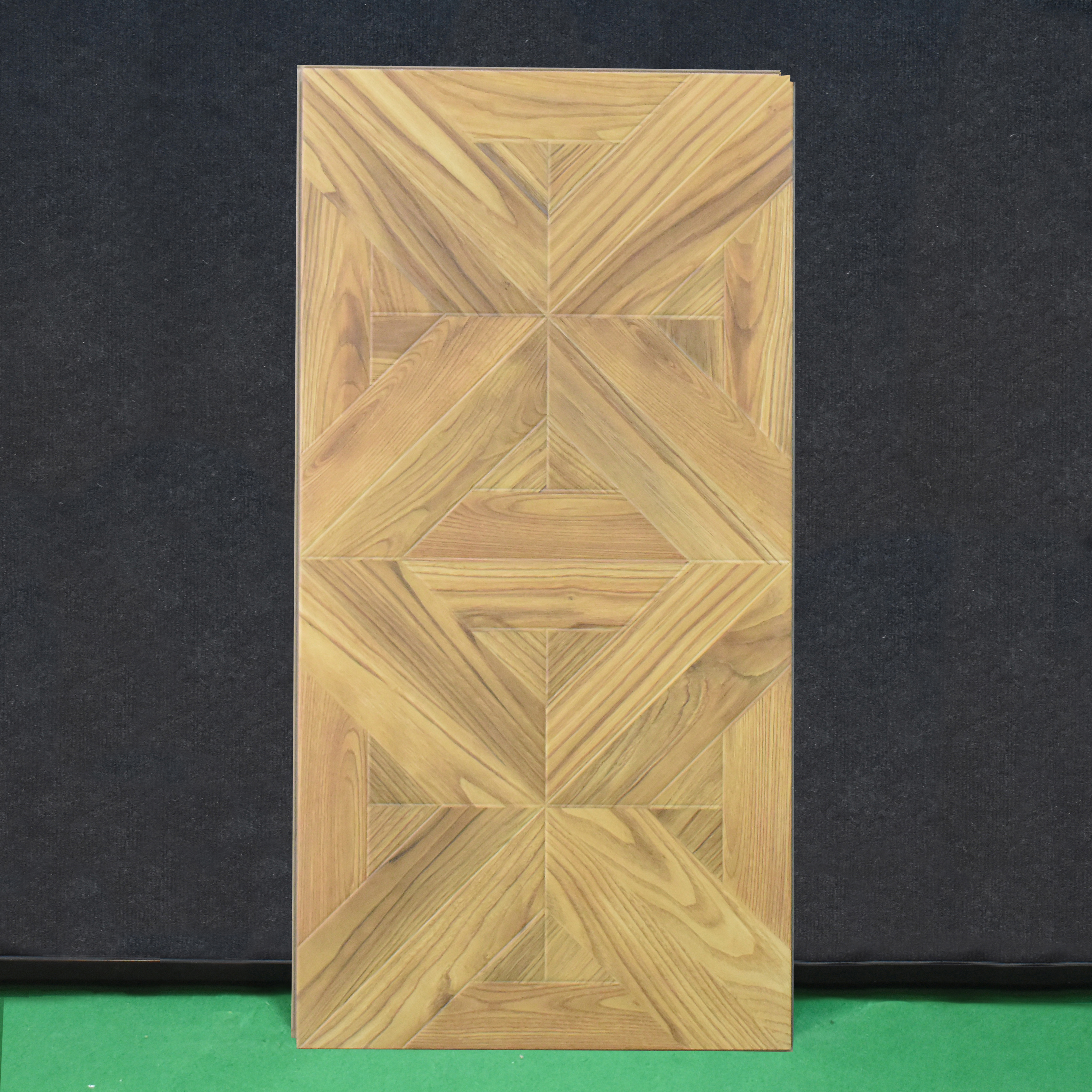 HDF Parquet Laminate Wood Floor AC5 Class 33 Grade Parquet Royal Oak LF 00314 C 32x16 inch (806x405 mm) - 12 mm | Natural Wood Grain Surface | V Groove | Unilin Click Locking System with Moisture Resistant Beige Backing | 12-15 Years Warranty