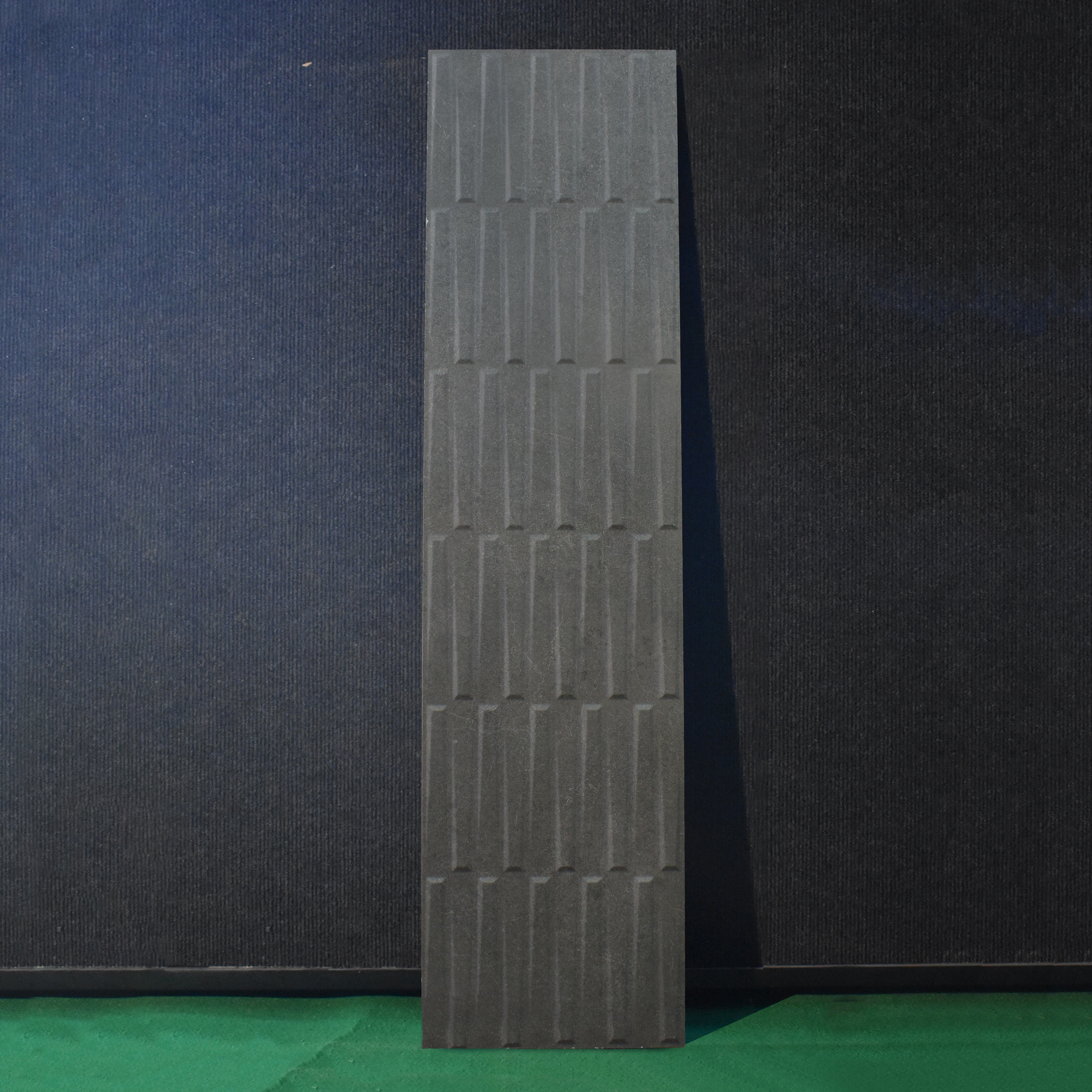 TL 01217 Endless Nero Channel 1200x300 mm GVT Abstract Look Tile - 9 mm