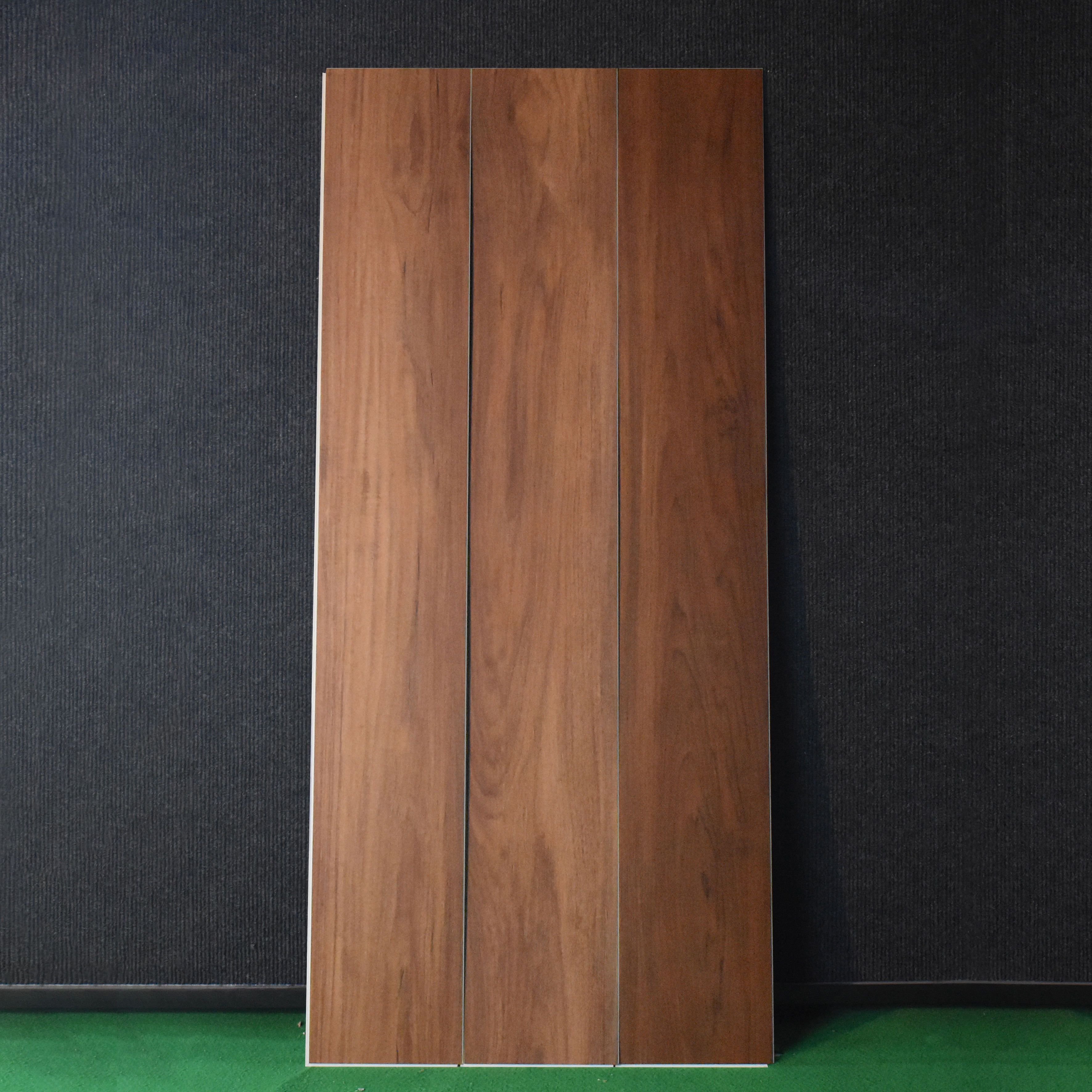 SPC Floor Hickory Haze Texture Finish Dual Tone Timberline SP 00085 | 4 ft x 7 inch x 5 mm | UV Coating IXPE Backing Layer | Suitable for Flooring, Living Room, Bedroom