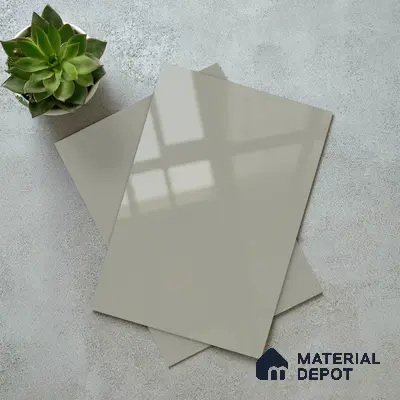Grey Solid Colors Look LM 03032 Light Grey 8 ft x 4 ft Extra Glossy Finish Decorative Laminate - 1 mm | Suitable for Living Room, Kitchen, Office