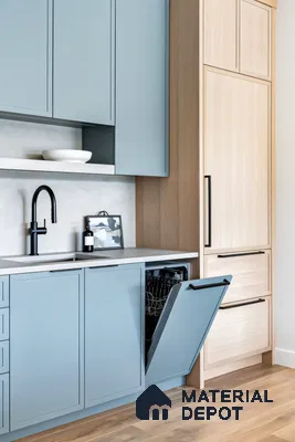 Blue Elegance Kitchen with Geometric Backsplash | Material Depot