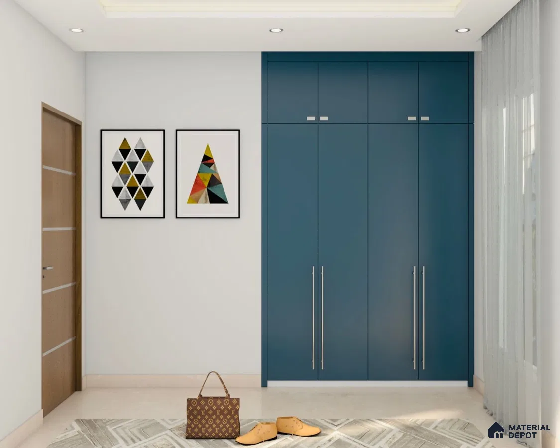 Compact Swing Wardrobe