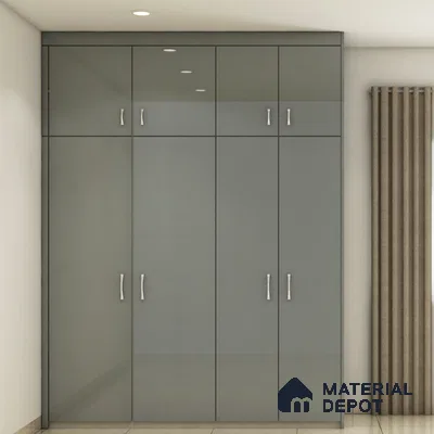 Compact Wardrobe - Effortless Style.