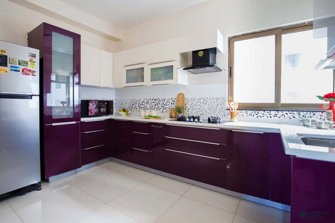 Modern kitchen with plum high gloss laminate, frosty white laminate, and white quartz countertop in Bengaluru | Material Depot