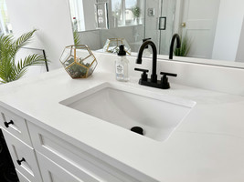 White Countertops for Bathroom